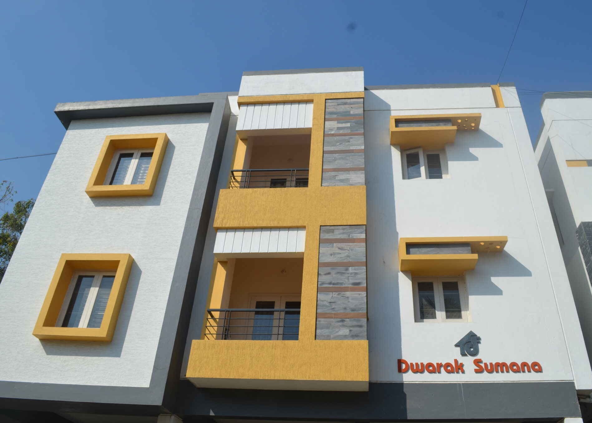 Entrance and parking level at Dwarak Sumana